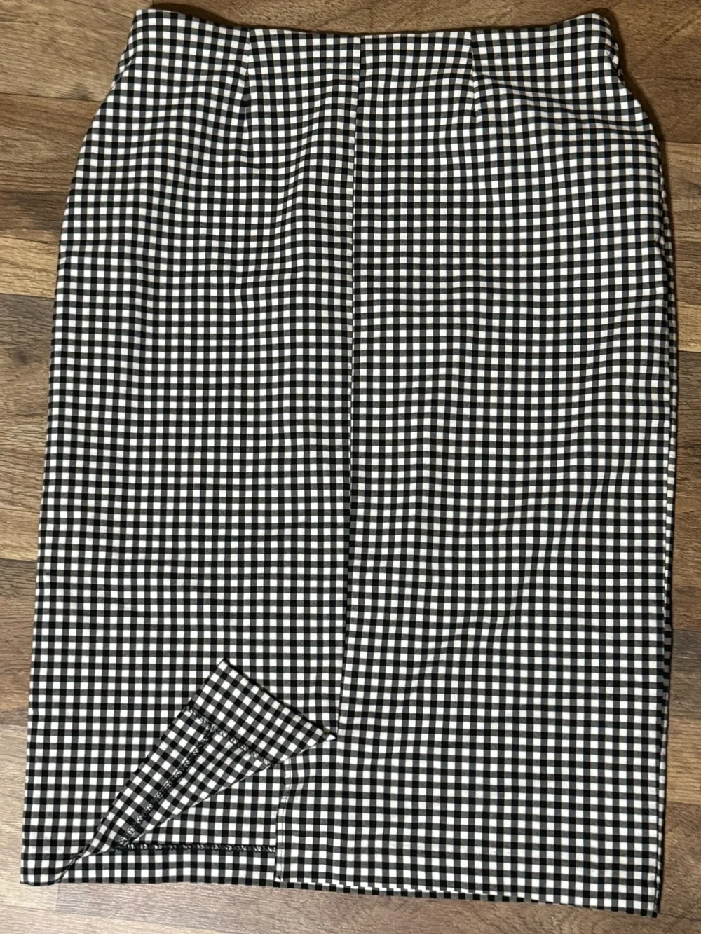 CHRISTOPHER & BANKS Black & White Gingham Stretch Pencil Skirt •Size S•